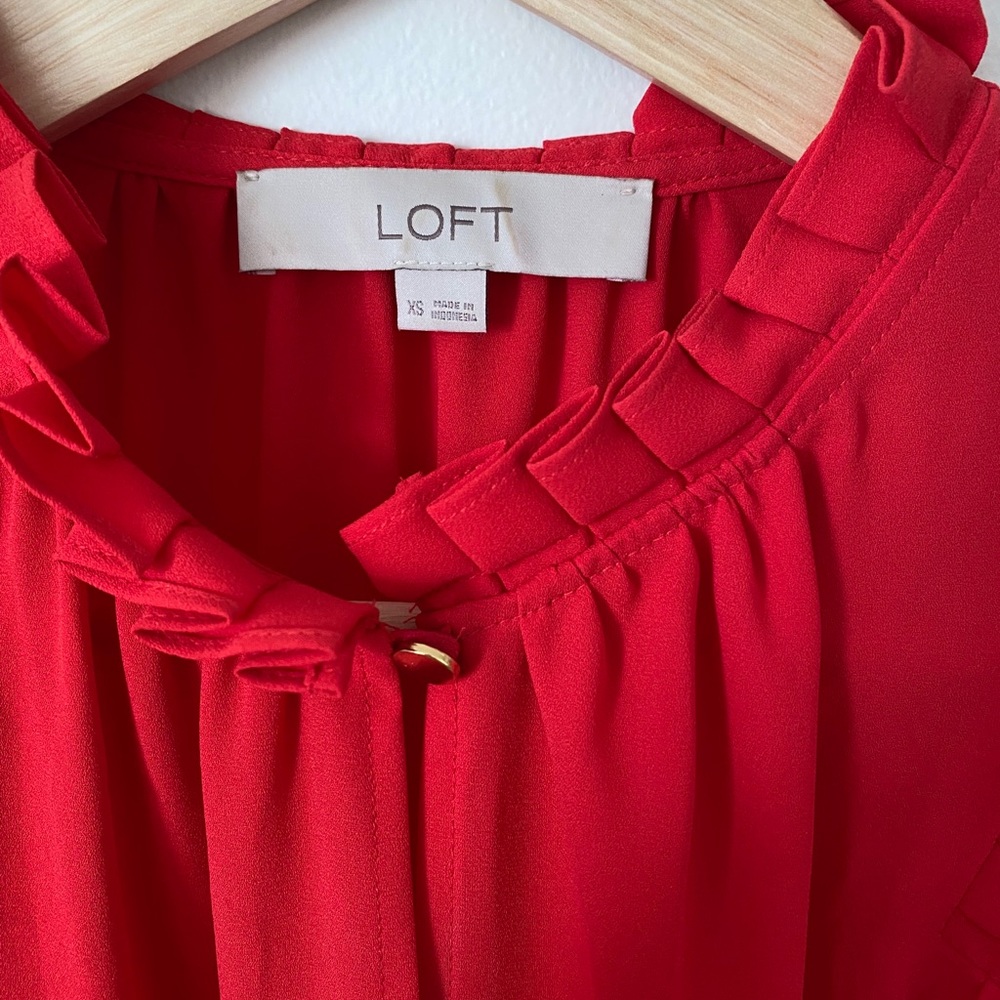 Red LOFT Blouse - Picture 2 of 3